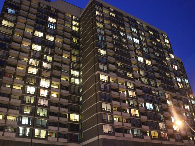 不動産担保ローンで資産を活用し効率的に大口資金を調達する具体的な方法とリスクの把握